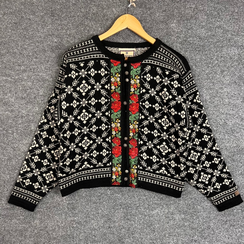 Dale of Norway Cardigan Womens S Black Good Nordic Rose Floral Pewter Button